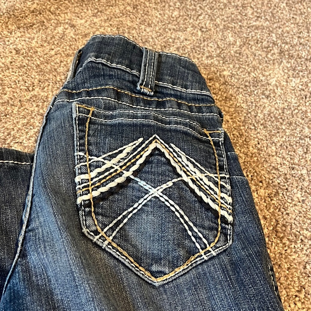 Ariat jeans size 26